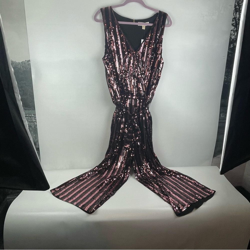 Michael Kors v-neck sleeveless sparkle jumpsuit! NWT size XL